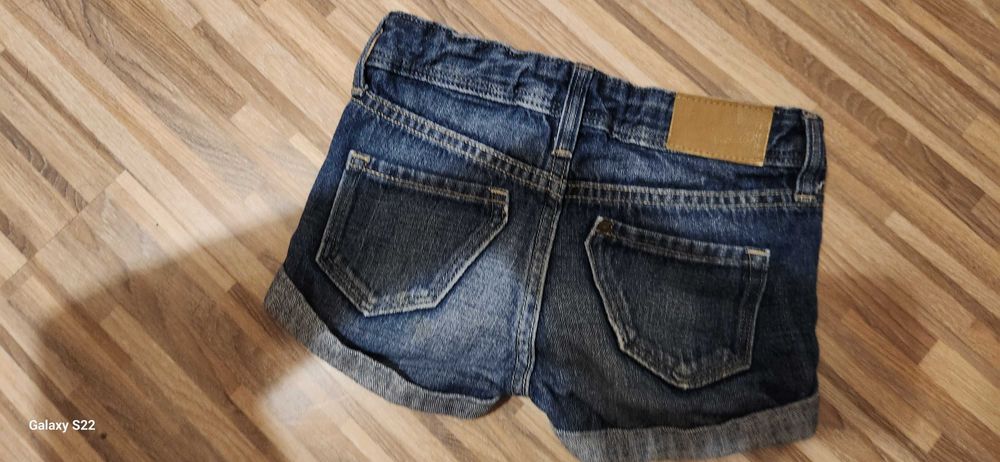 Лот за момиченце 10лв гр. Шумен еконт или спиди 92рр без забележки.