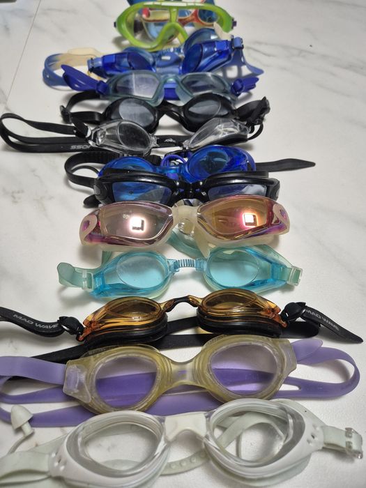 очки для плавания