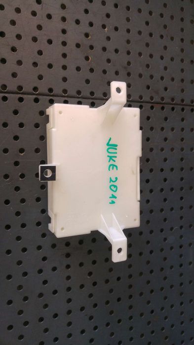 Calculator modul control incalzire nissan juke f15 277601kb0a