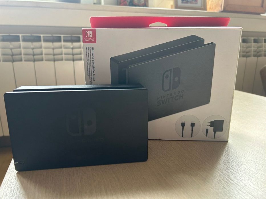 Нинтендо суитч Nintendo switch с контралер и докинг станция+4 игри