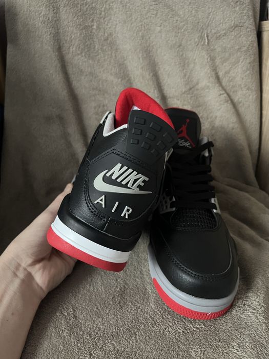 Jordan 4 marimea 43 nefolosit