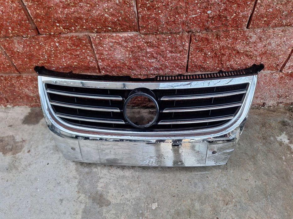 Решетка VW Touran High Line Facelift