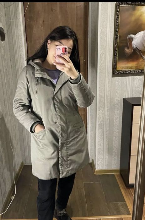 Продам женские куртки