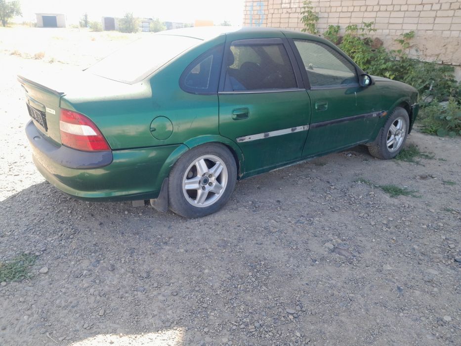 Opel vectra b 2.0 16v 1995