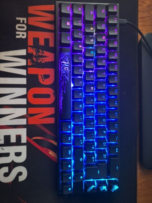 Продавам ducky one 3 mini 65%