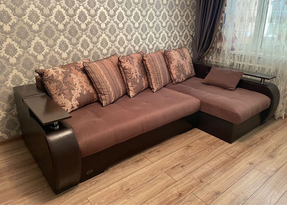 Продам угловой диван
