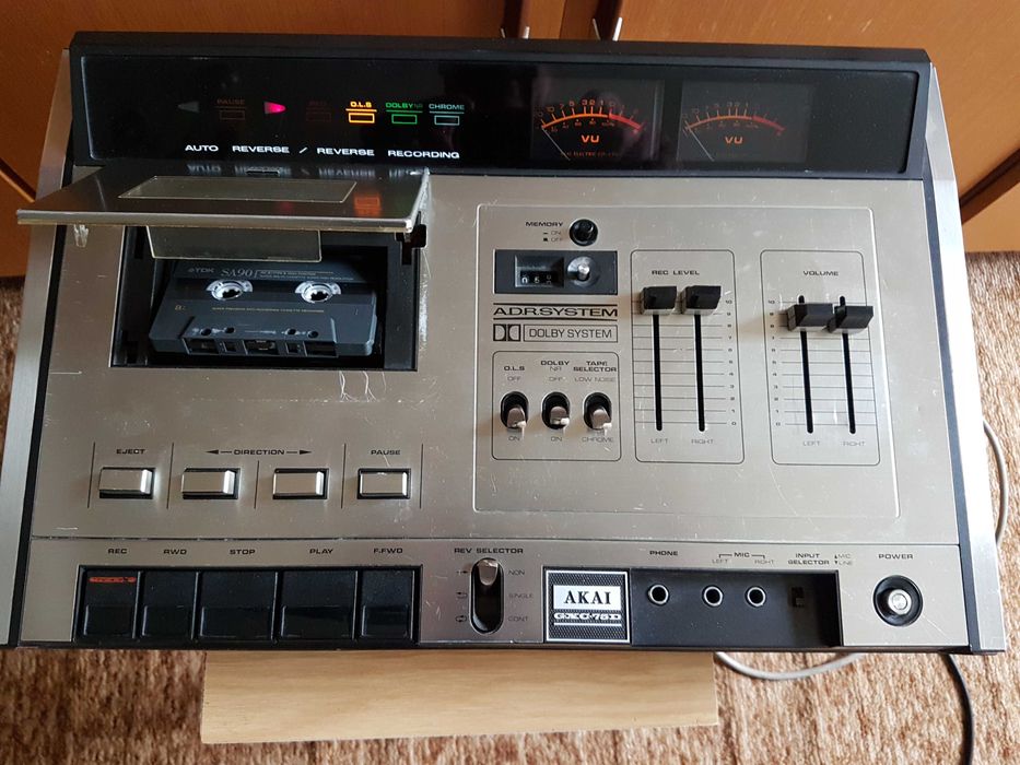 Akai GXC-75D Stereo Cassette Deck Recorder