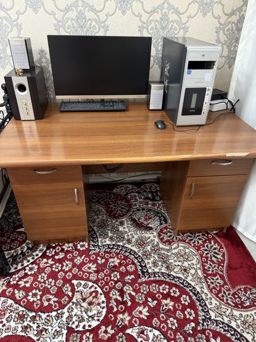 Стол МДФ Компютерный стол сотилади