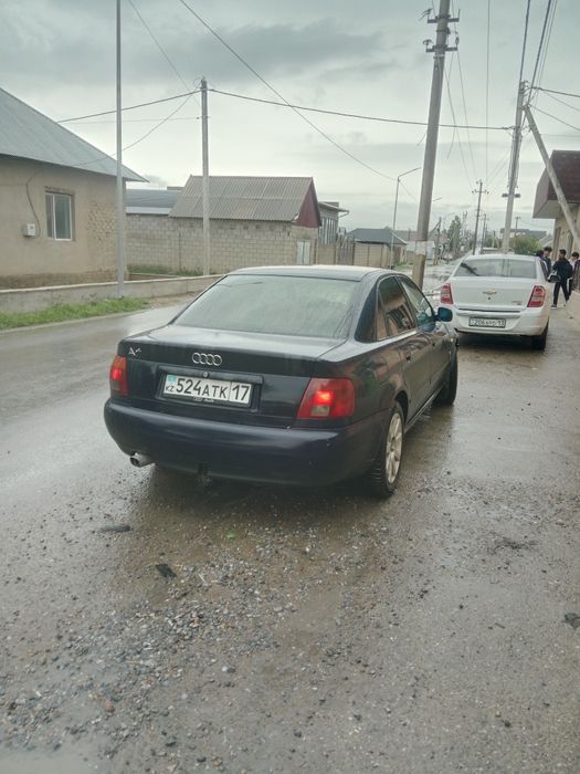Ауди А4 б5 срочно