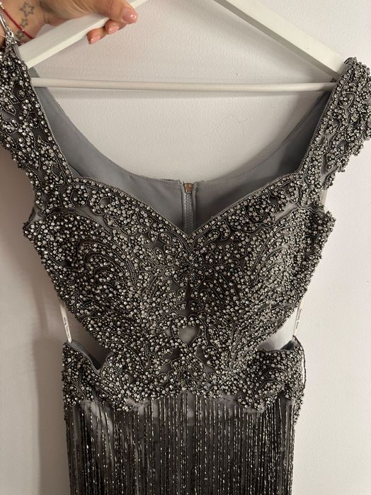 Rochie bijuterie