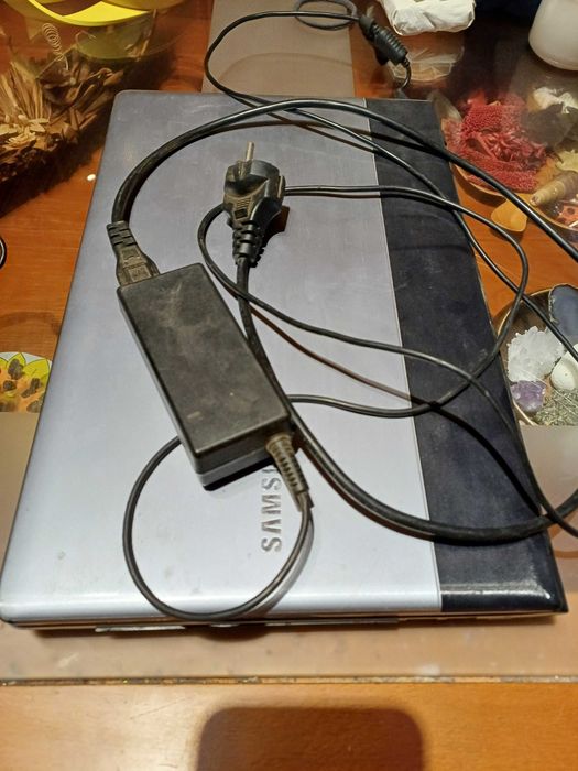 Лаптоп Samsung NP300E5X-A05BG