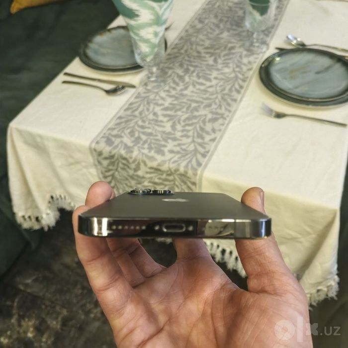 İ phone 12 pro Max ideal