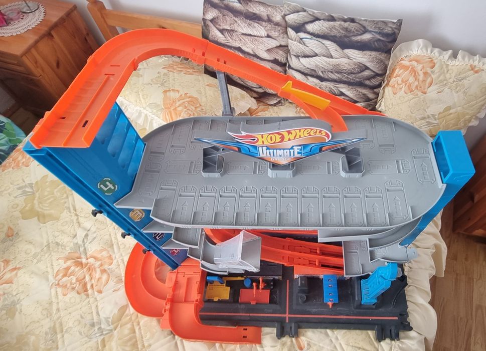 Писта за коли  хот уилс