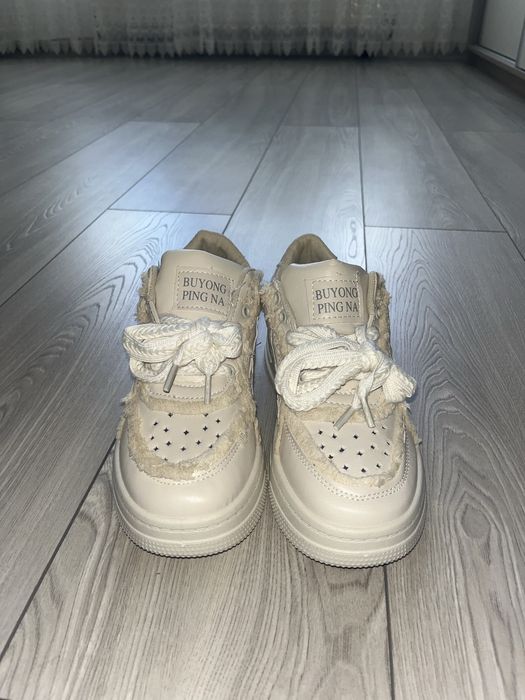 Adidasi streetwear