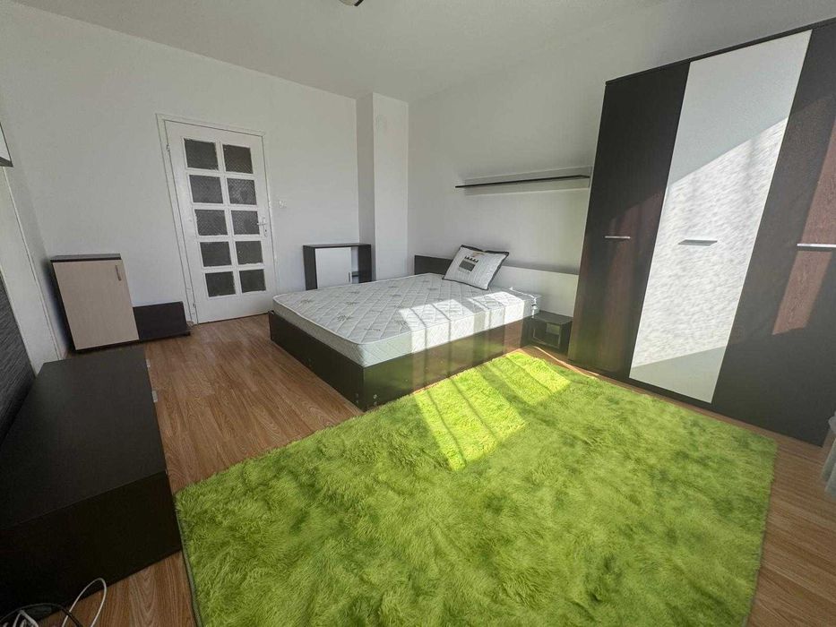 Наем: Двустаен на м-станция Западен Парк