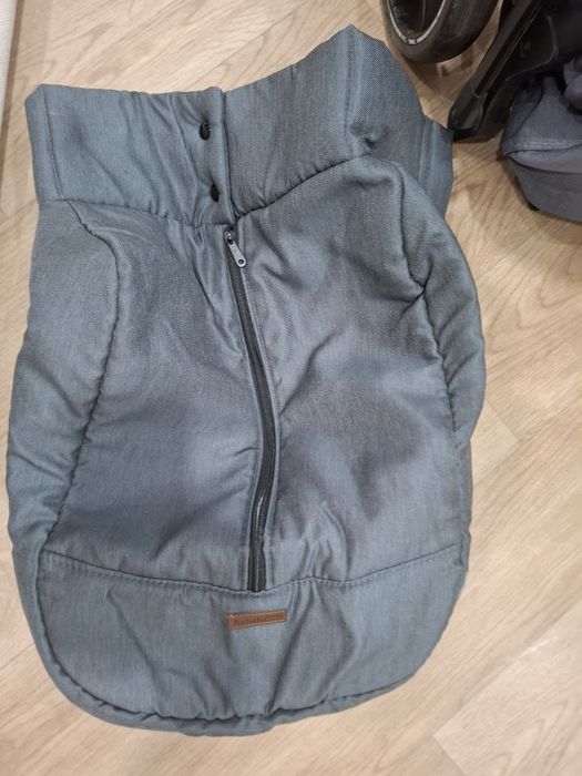 Продам коляску детскую