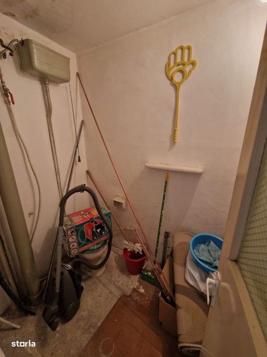 Apartament 3 camere, 71 mp, zona Hotvon