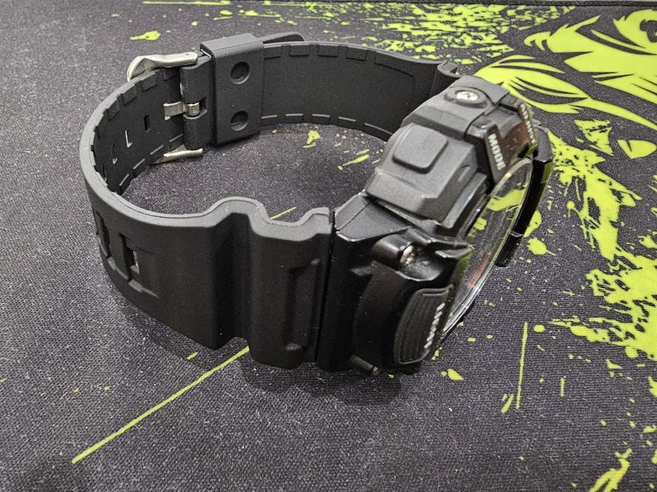 Часовник Casio TRT-110H-1AVEF