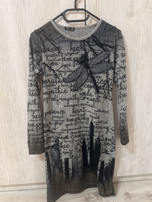 Дамски рокли.