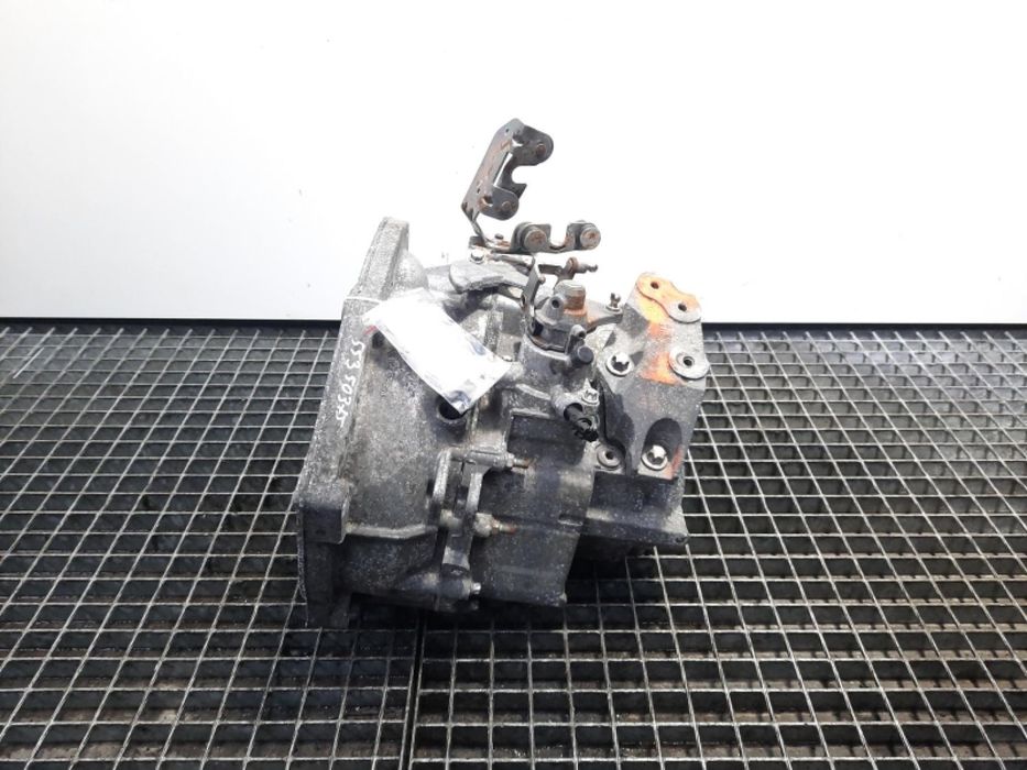 Cutie de viteza manuala, cod GM55350375, Opel Vectra C GTS, 1.9 CDTI, Z19DTH, 6 vit man
