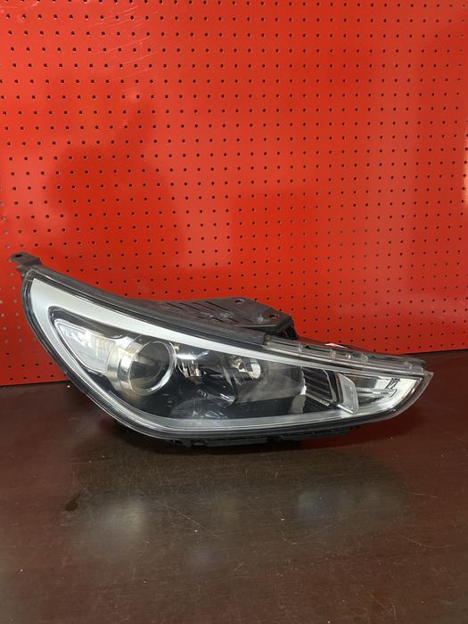 Far dreapta halogen fara led Hyundai I30 an 2016-2020