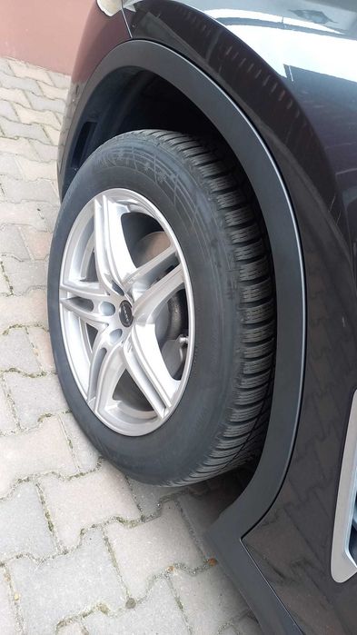 Vând jante cu anvelope de iarnă HANKOOK BMW X3