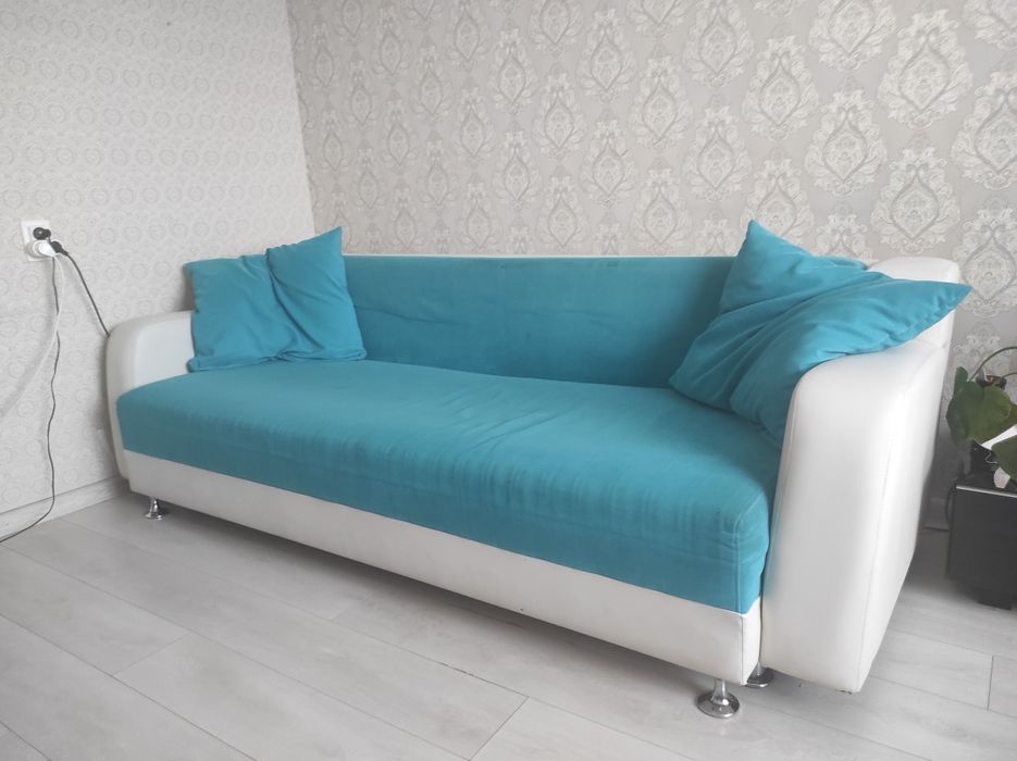 Продам диван б/у