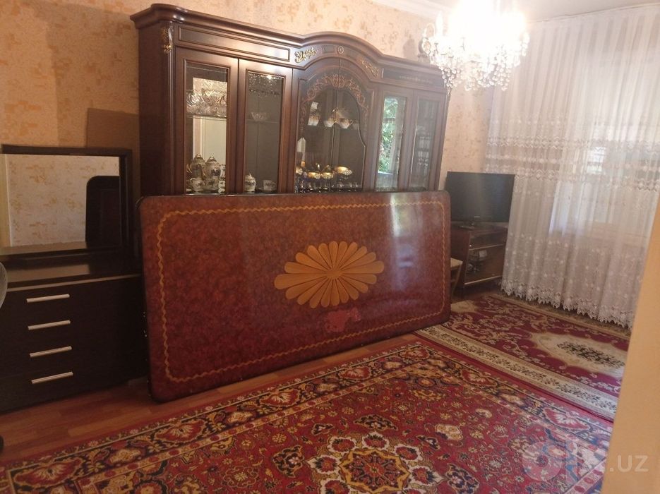 Юнусобод 15 .   2/2/4 (51 м2)  65 000уе.