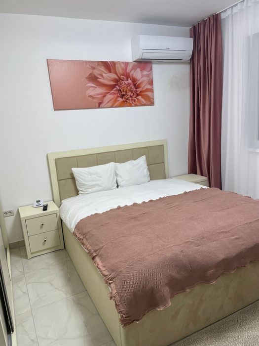Garsoniera noua militari residence ballroom