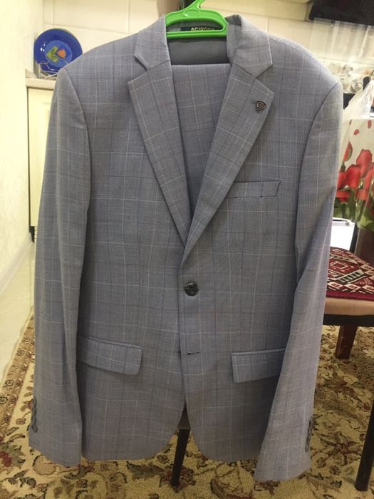 Костюм тройка на 12-13 лет