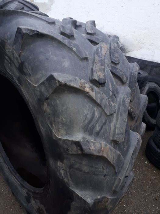 Anvelope tractor 16,9R30 radial