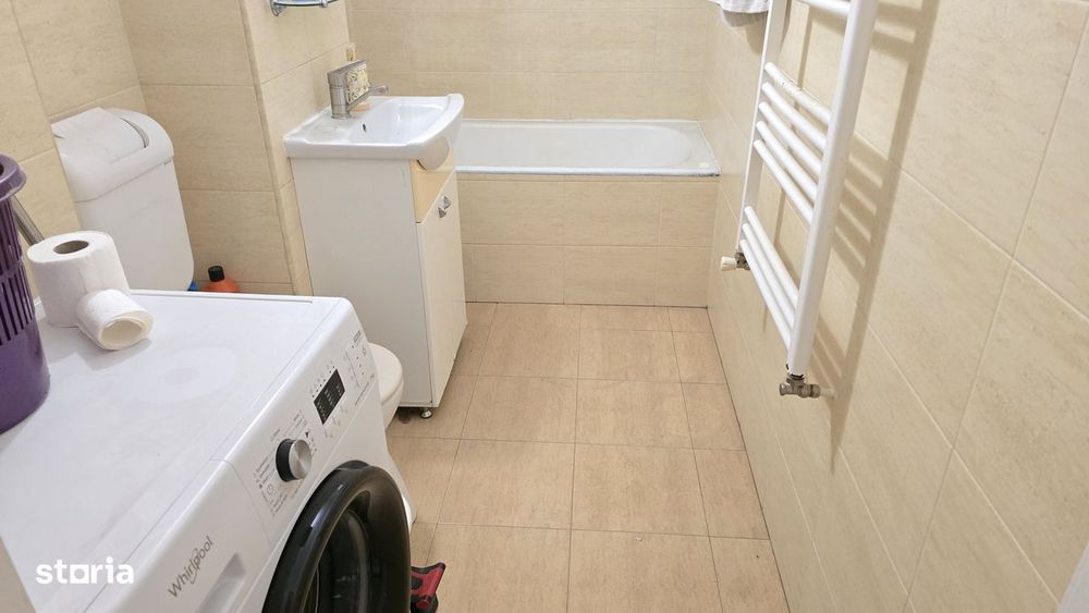 Vand apartament cu 3 camere decomandat in Deva, George Enescu etaj 1,