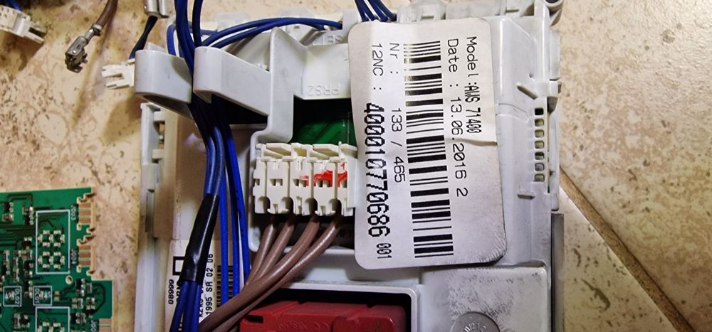 Placa mașina de spălat rufe  Whirtpool  8 kg 1400 rot/minut Clasa