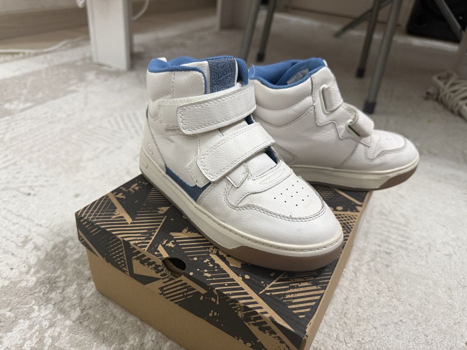 Кроссовки джордан