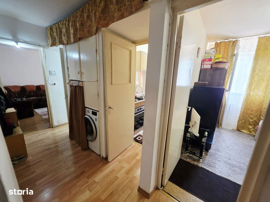 Apartament 3 camere, etaj 3, Malu Rosu – Str. Risnovenilor