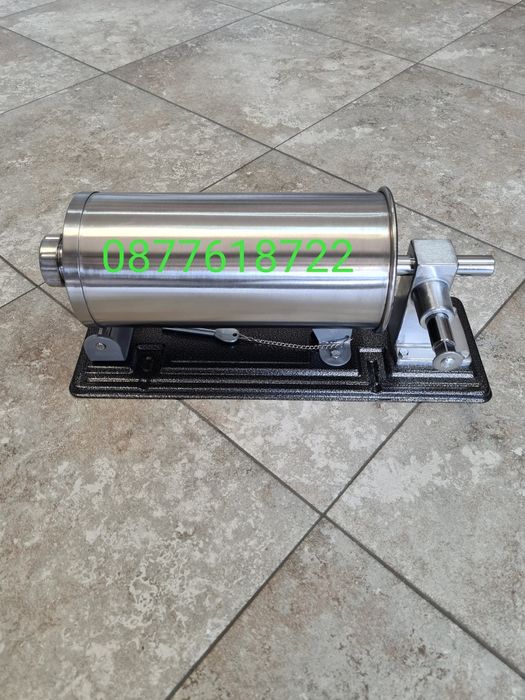 Пълначка за месо  хоризонтална 4л с метална стойка