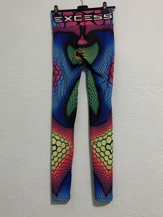 Дамски спортен комплект - клин и бюстие