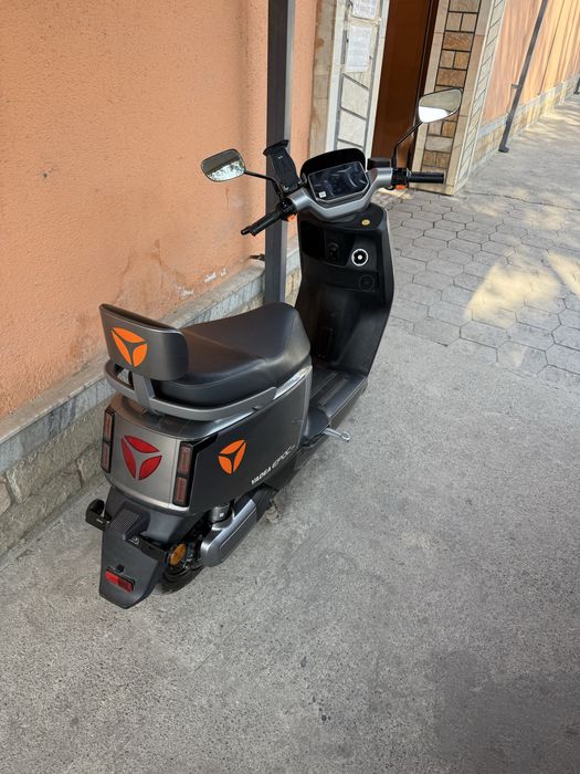 yadea e10 epoc N1 скутер 100км бир зарядда
