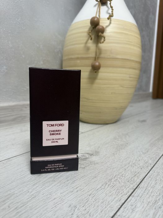 Tom Ford Cherry Smoke