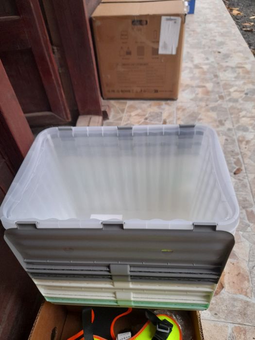 Caserole noi 20 lei buc