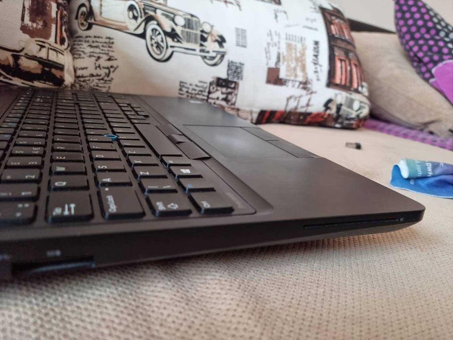 DELL Precision 3520 Workstation