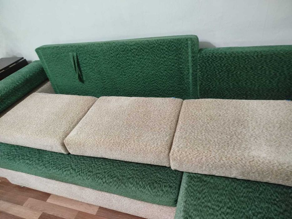 Продам диван дёшево