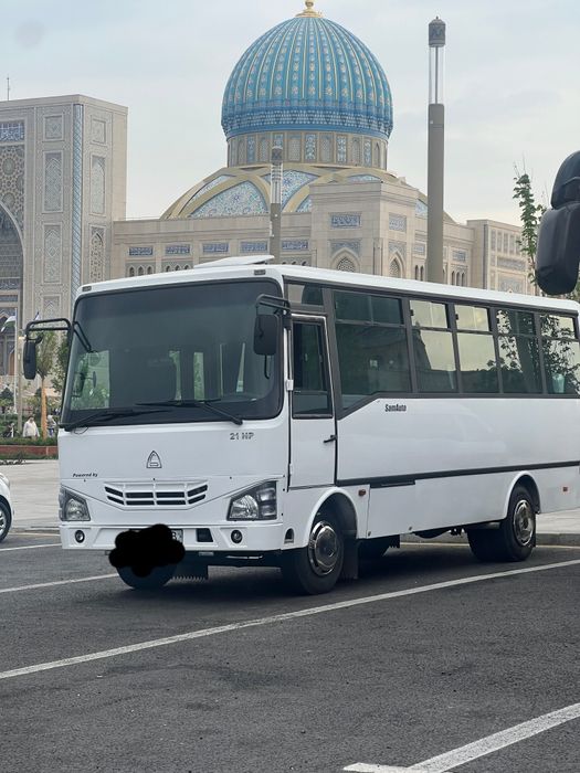 Isuzu avtobus sotiladi