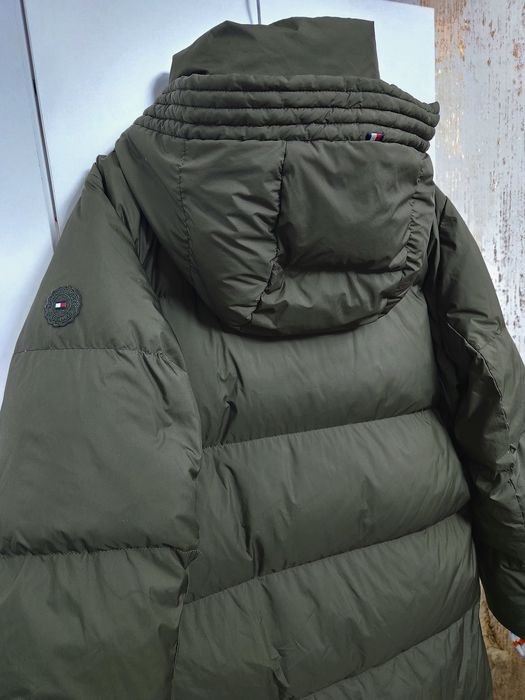 Geaca Tommy Hilfiger originală  cu puf