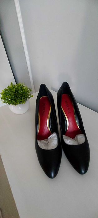 Женские туфли р.36