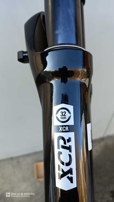 Въздушна вилка Suntour XCR32 еми27,5/26"