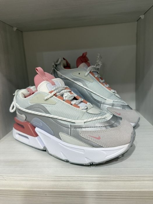 Дамски маратонки Nike Furyosa, 4 ЦВЯТА