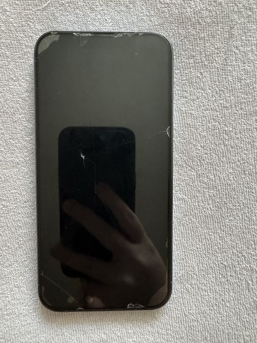 Продам iphone 13 pro