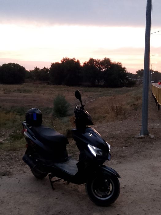 М8 про Li-Ya 150cc