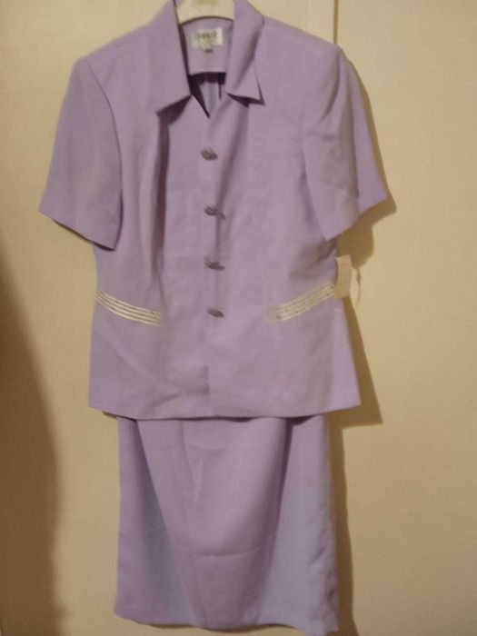 продается костюм платье и пиджак